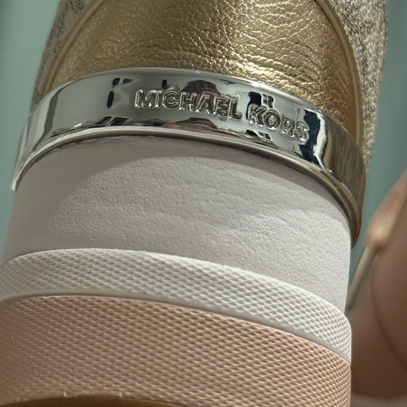MICHAEL KORS MK Georgie Leather Logo Trainer Pink Rose Gold Women's Sneakers - Picture 10 of 16